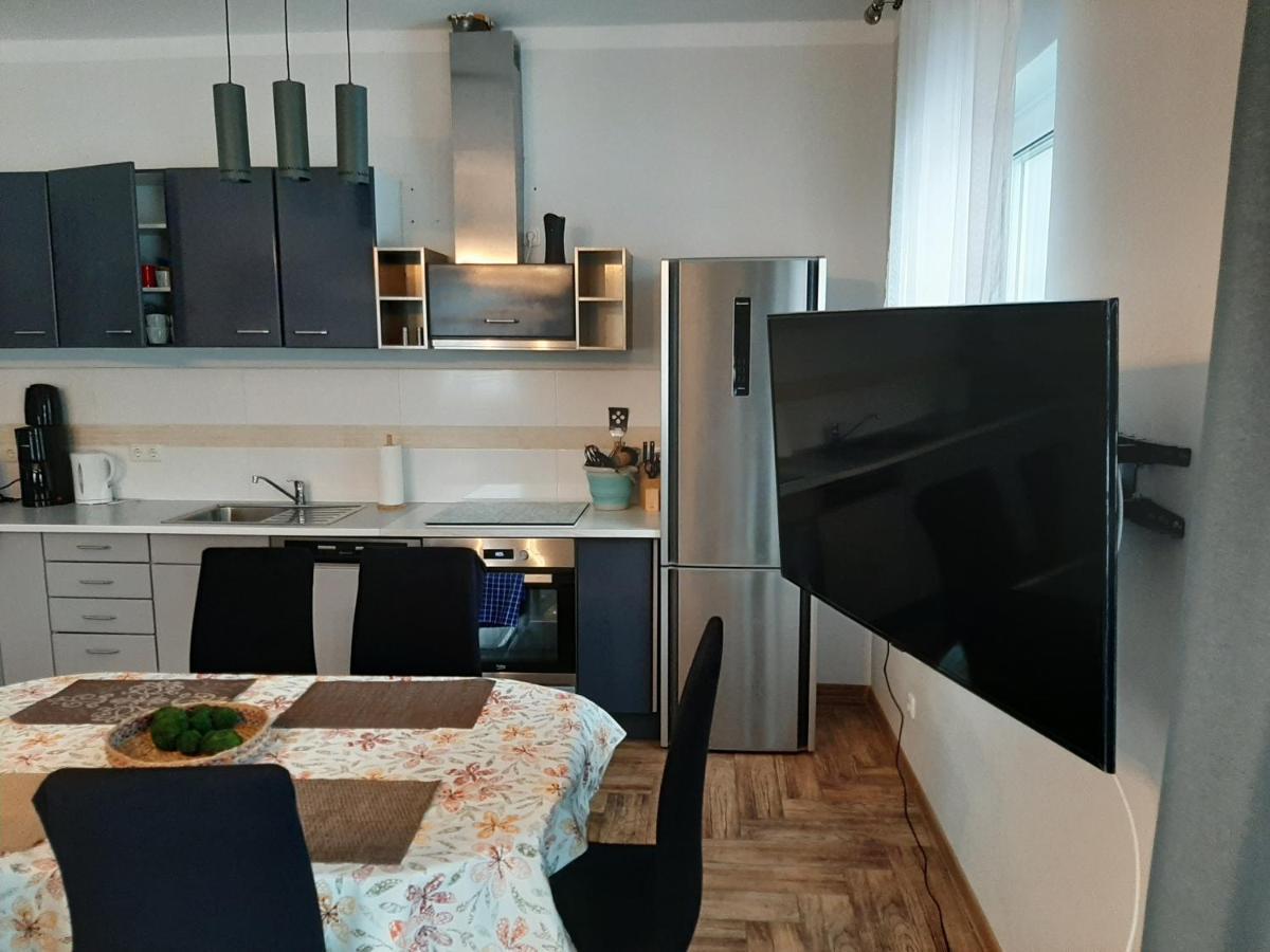 Ferienwohnung Am Bahnhof Werneuchen Exterior foto