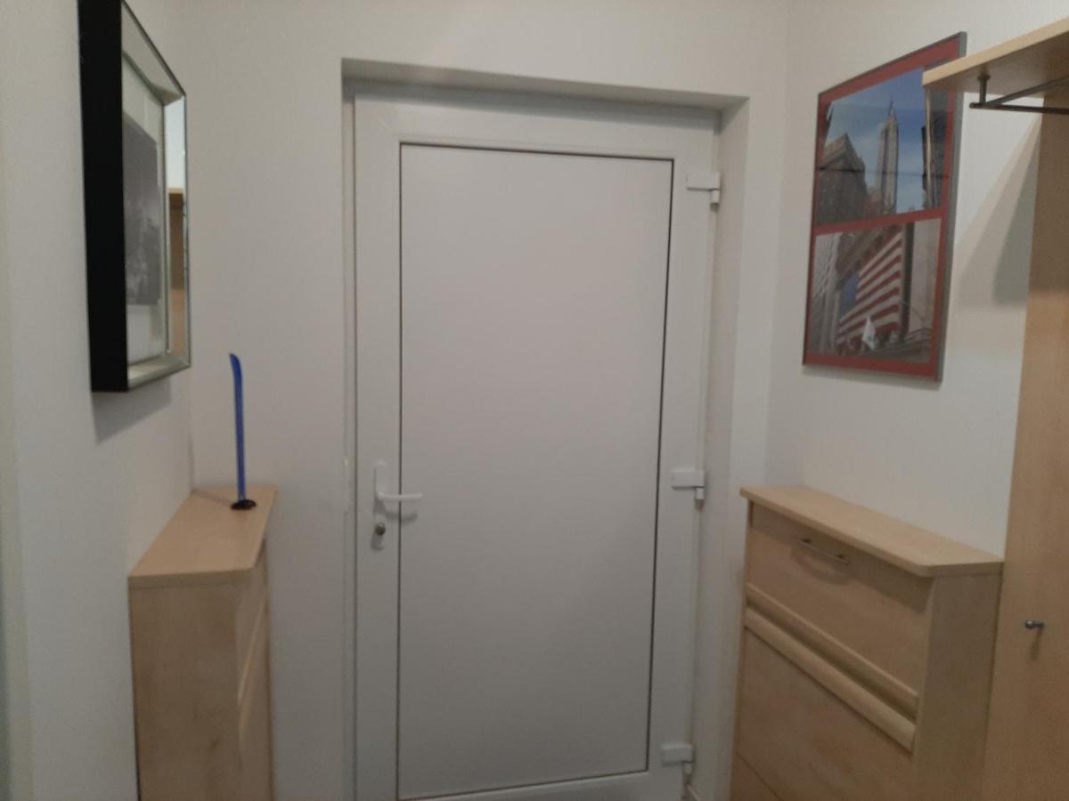 Ferienwohnung Am Bahnhof Werneuchen Exterior foto
