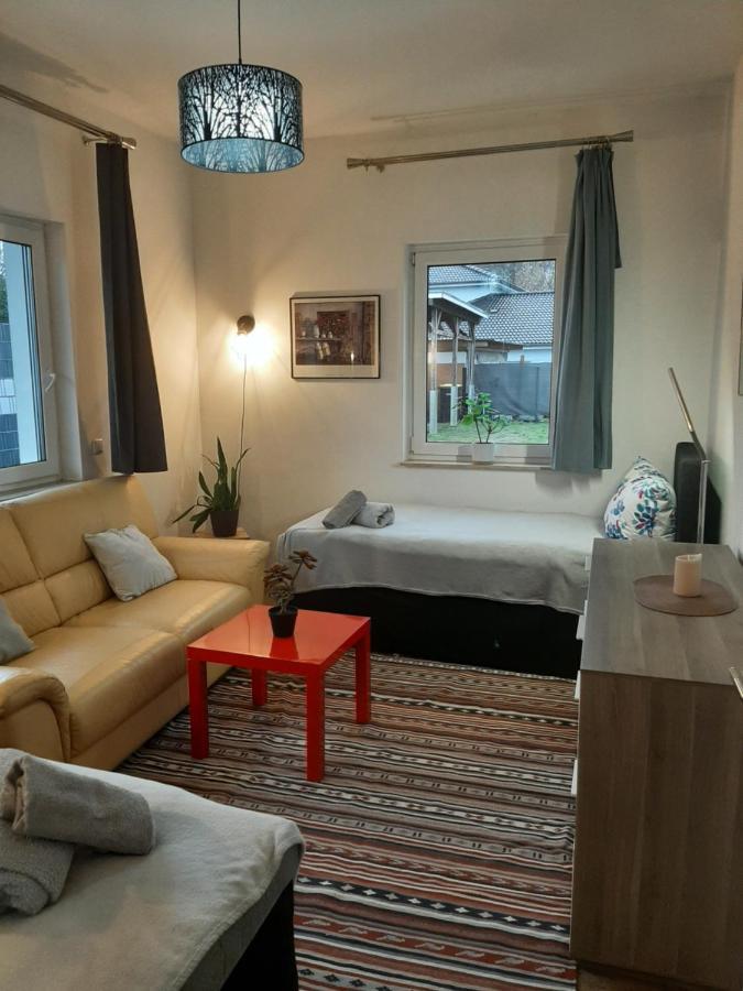 Ferienwohnung Am Bahnhof Werneuchen Exterior foto