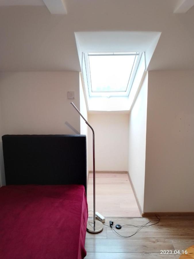 Ferienwohnung Am Bahnhof Werneuchen Exterior foto